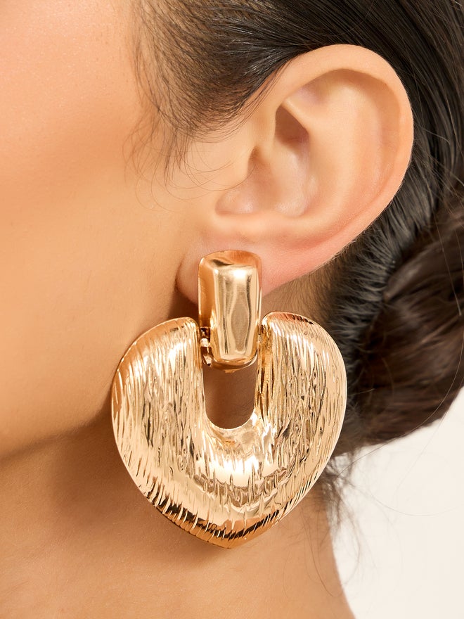 Styli Styli Heart Shaped Earrings  - Image 2