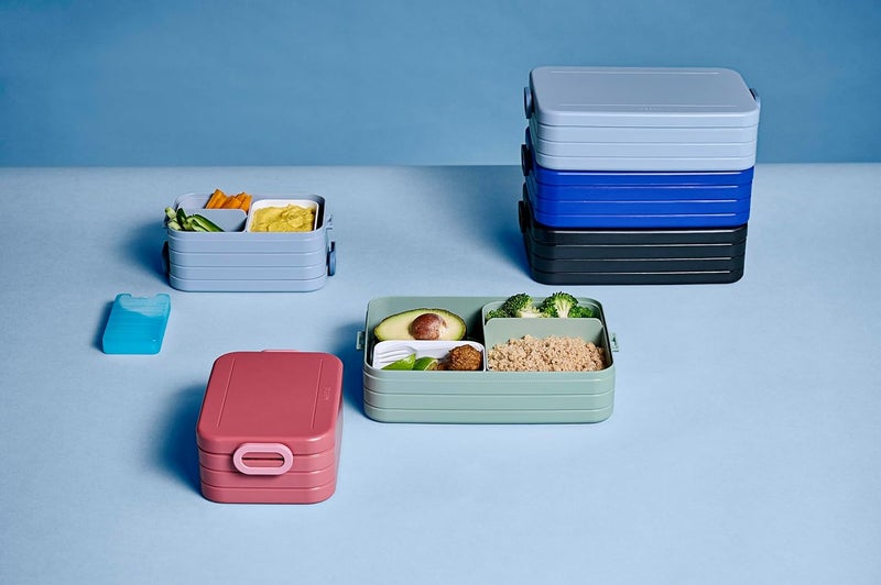 Mepal - Lunch Box Take a Break XL - Lunch Box To Go - For 6 Sandwiches or 12 Slices of Bread - Meal Prep Box - Food Box with Dividers - Dishwasher Safe - 2000 ml - Nordic Black - Image 5
