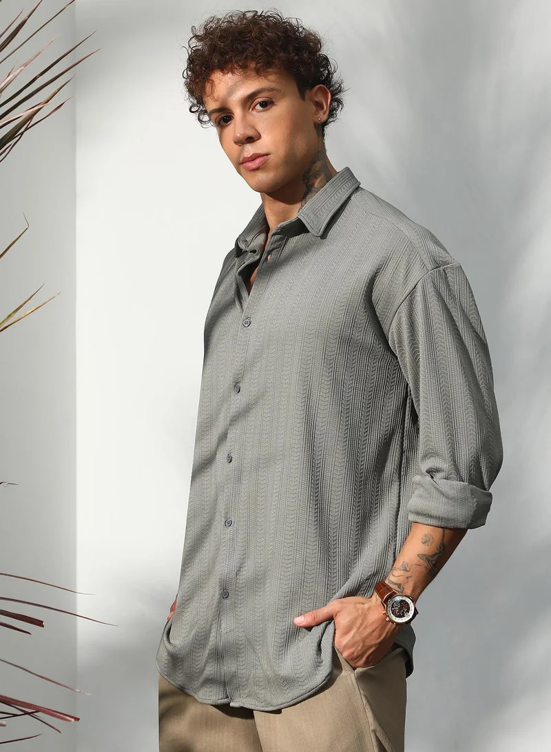Campus Sutra Campus Sutra Men's Ash Grey Stripe-Textured Shirt For Casual Wear | Spread Collar | Long Sleeve | Button Closure | Shirt Crafted With Comfort Fit For Everyday Wear