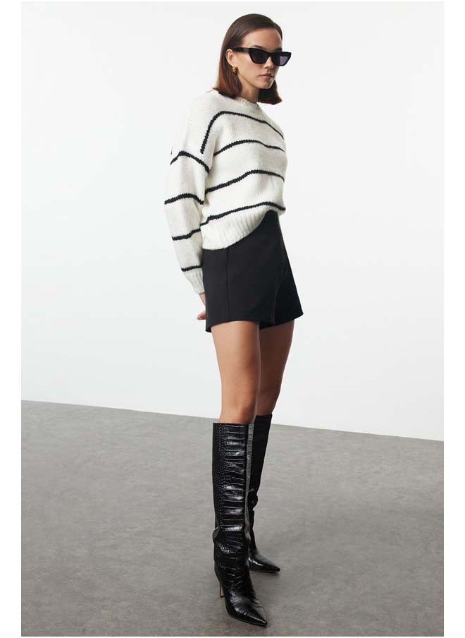 trendyol - Ecru*001 Wide Pattern Soft Texture Basic Striped Knitwear Sweater TWOAW23KZ00185 - Image 1