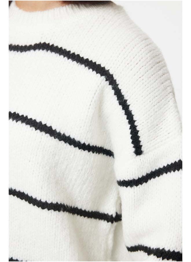 trendyol - Ecru*001 Wide Pattern Soft Texture Basic Striped Knitwear Sweater TWOAW23KZ00185 - Image 1