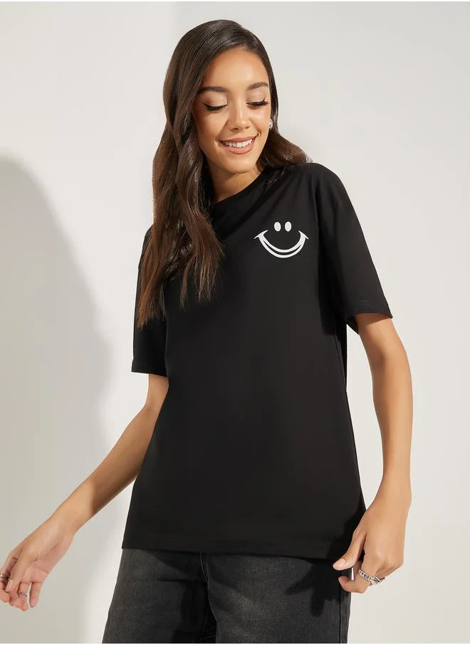 ستايلي Oversized Emoji Graphic Print T-Shirt