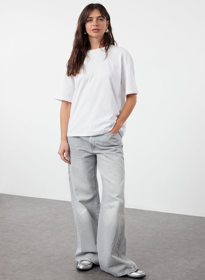 trendyol White 100% Cotton Zipper Detailed Relaxed/Comfortable Pattern Knitted T-Shirt - Image 2