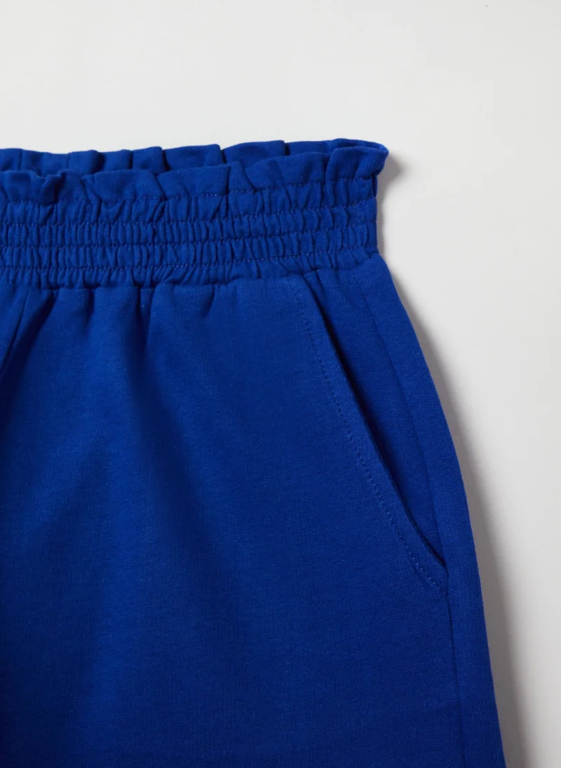 Ovs Shorts With Smock Stitch