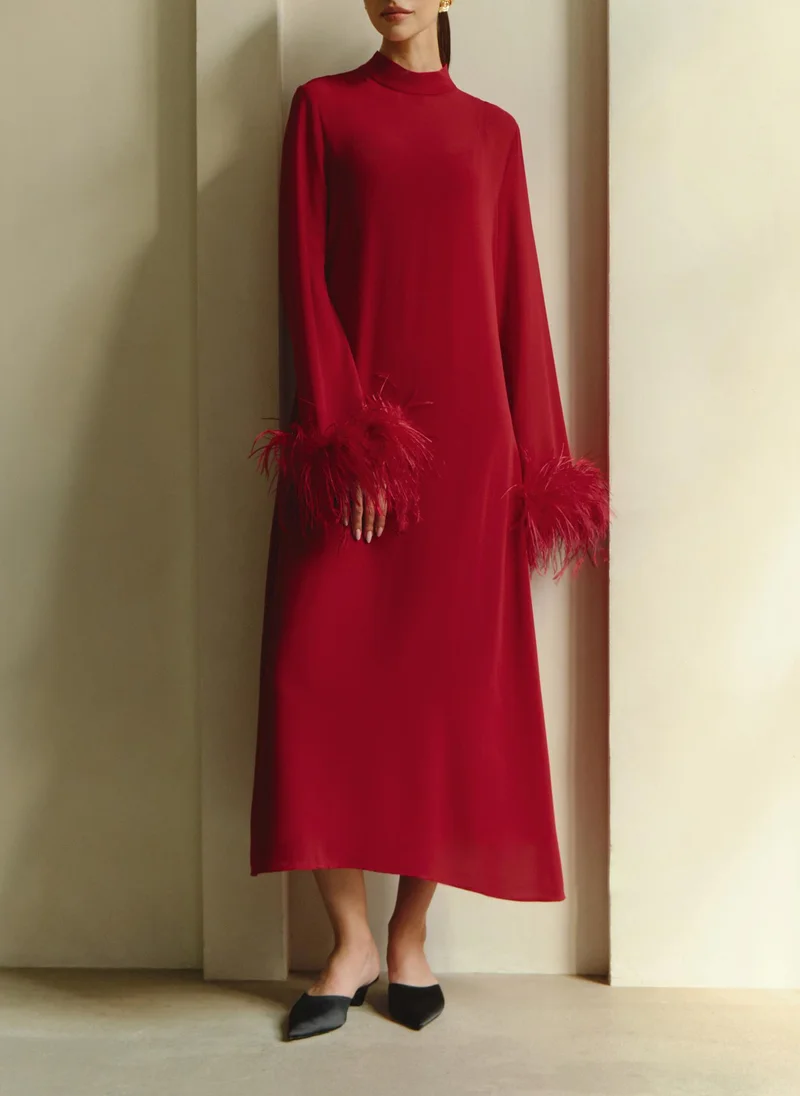 Lichi Straight midi dress with feathers on the cuffs