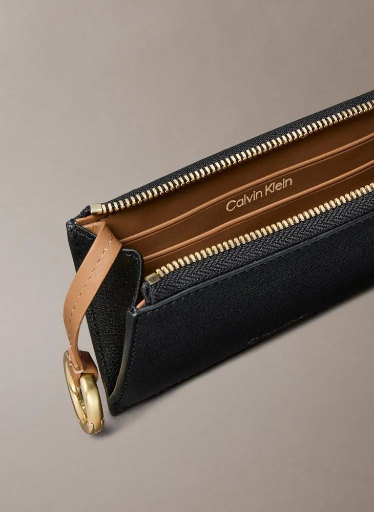 كالفن كلاين Logo Top Zip Cardcase