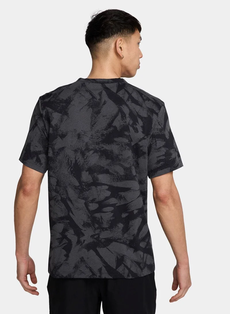 نايكي توب دراي فيت يو في هايفرس مطبوع