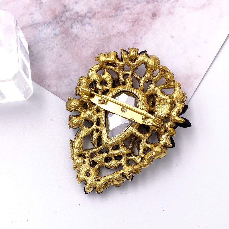 LAXPICOL Women's Vintage Black Austrian Crystal Elegant Flower Teardrop Brooch Gold Tone - Image 3