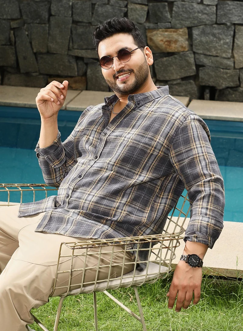 Instafab Plus Instafab Plus Men's Coin Grey Tartan-Woven Regular Shirt | Button-Down Collar , Long Cuffed Sleeves , Button Closure , Curved Hemline | Plaid Plain Cotton-Blend Material For Street & Casual Wear