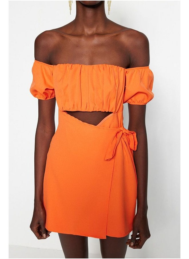trendyol Orange Cut Out/Window Detailed Woven Short Overalls  - Image 2