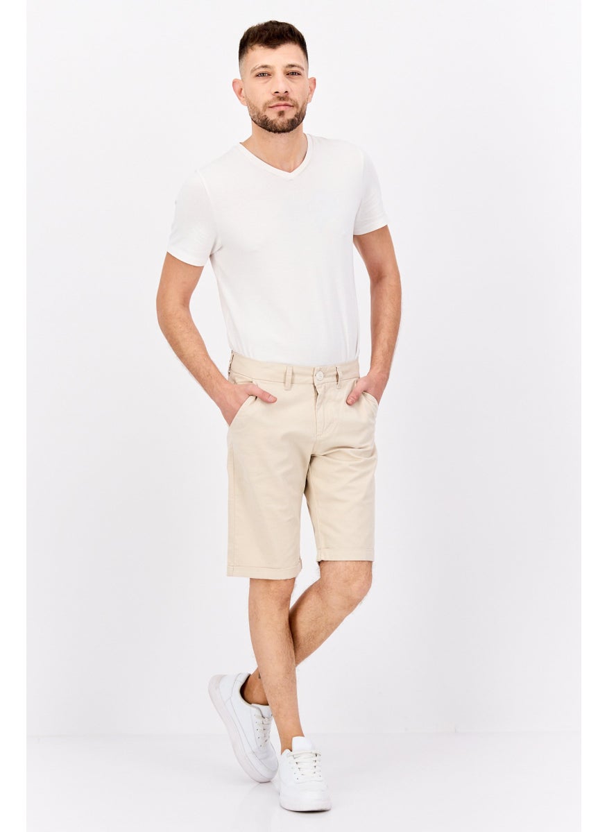 Men Solid Chino Shorts, Off White - pzsku/ZDEB22CBD6B52B0734073Z/45/_/1739715234/da2cf152-7761-4f25-b403-aa3430789c33