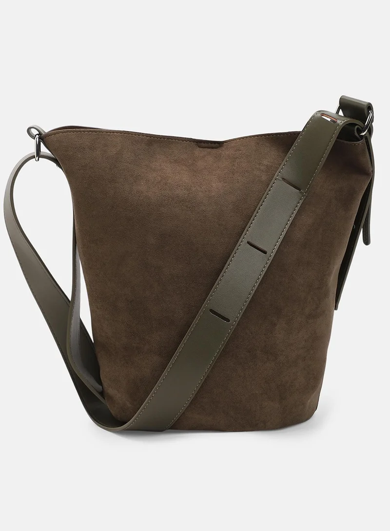 Haute Sauce Solid Zip Lock Regular Suede Hand Bag For Women