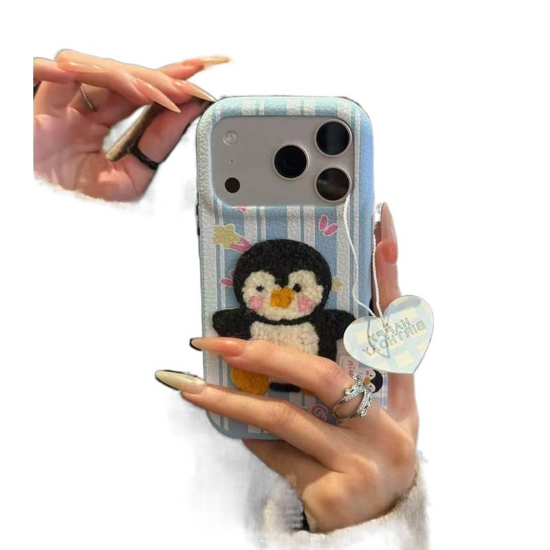 Protective Case | White | Drop Protection | Embroidery Penguin Pattern | Silicone | Shockproof Cover for iPhone 14 / 14 Plus / 14 Pro / 14 Pro Max - Image 3