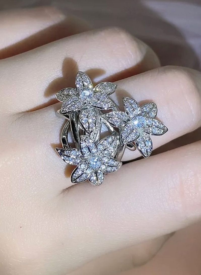 استراتيجية خاتم مصنوع من الفضة الإسترليني عيار 925 ومرصع بالزكرونيا المكعبة - Image 2