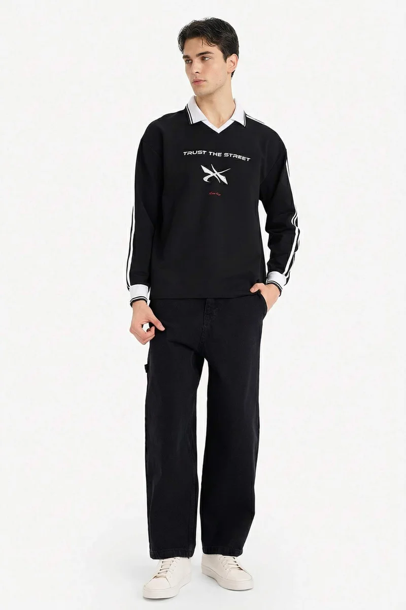 ديفاكتو Breathable Boxy Fit Printed Sweatshirt