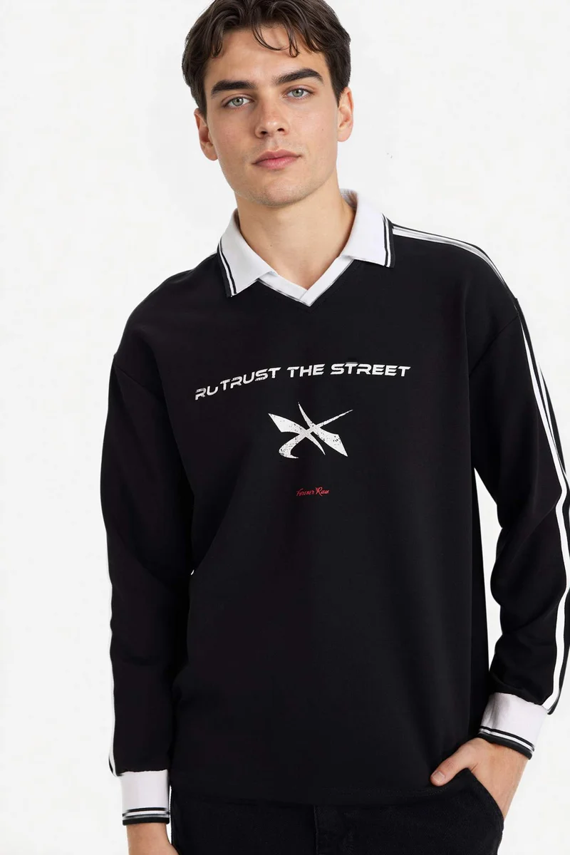 ديفاكتو Breathable Boxy Fit Printed Sweatshirt