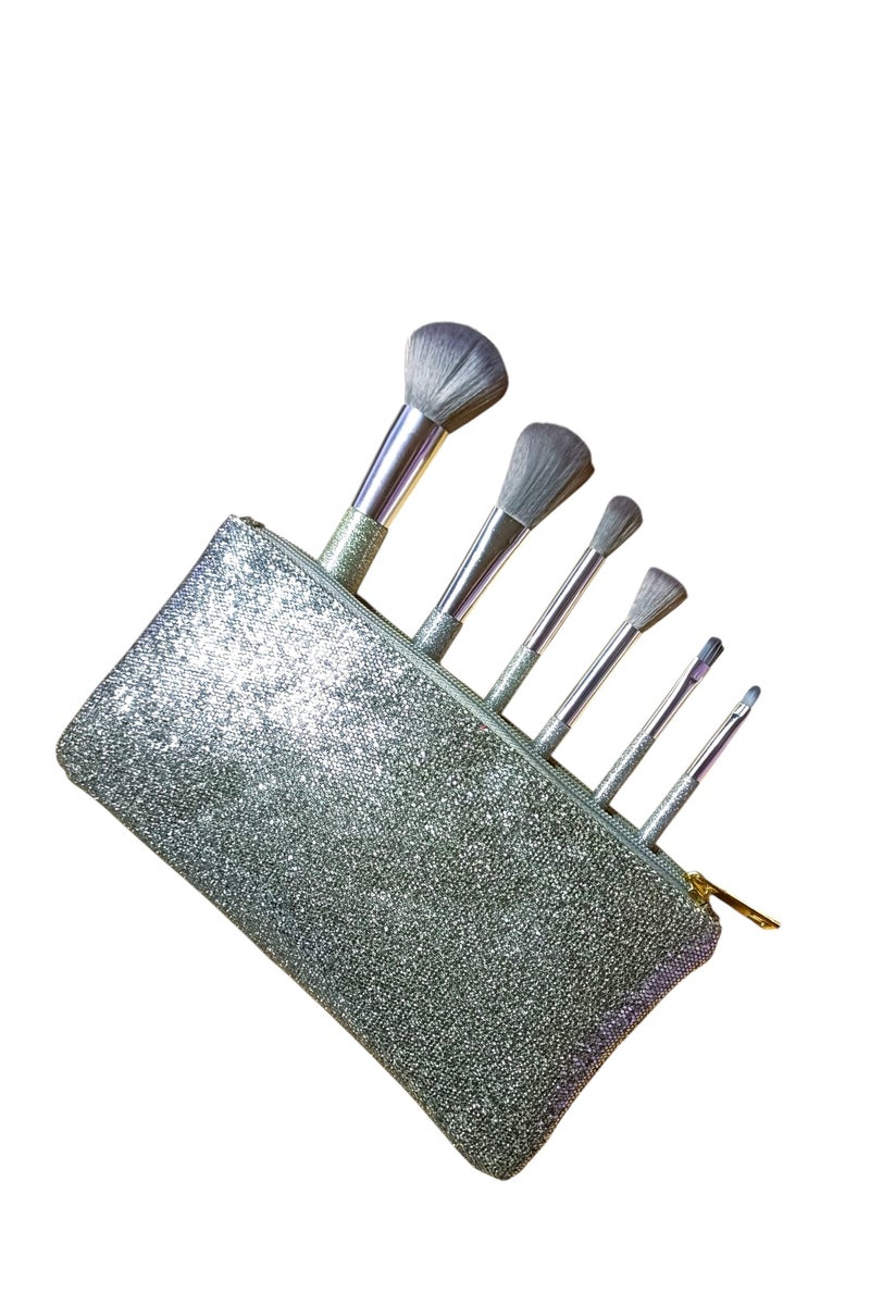 مجموعة فرش مكياج مع حقيبة فرش - 6  قطع