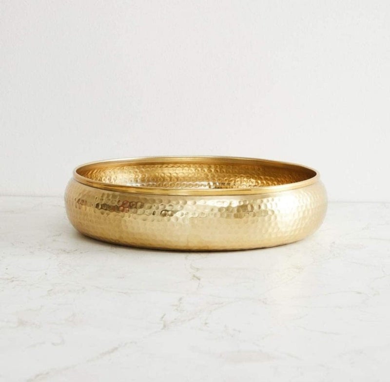 World Fire Decorative Urli Bowl For Floating Flowers And Tea-Light Candles Home, Office And Table Decor & Pooja (Hammered Urli Bowl For Home Handcrafted Bowl Size : 12Inches| Metal Gold - 500 Ml - Image 3