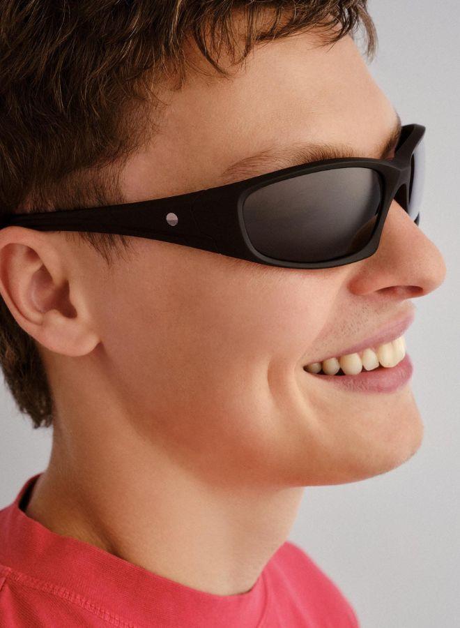 Solarized ACTION WRAP Luxury Sunglasses for Men & Women – High Quality Designer Eyewear, UV Protection, Stylish Frames, Timeless Elegance, and Fashionable Eye Shades - Image 2