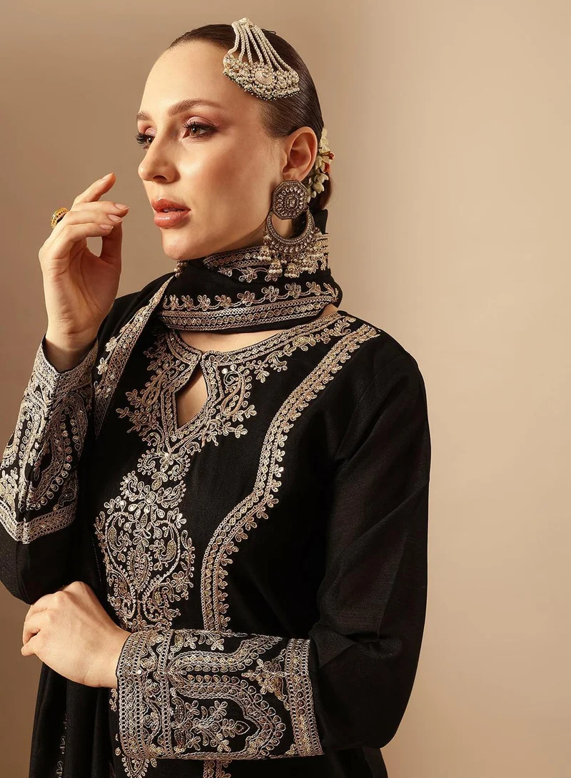 آي شين Black Poly Embroidered Straight Fit A-Line Tunic & Full Length Palazzo Kurta Set For Women