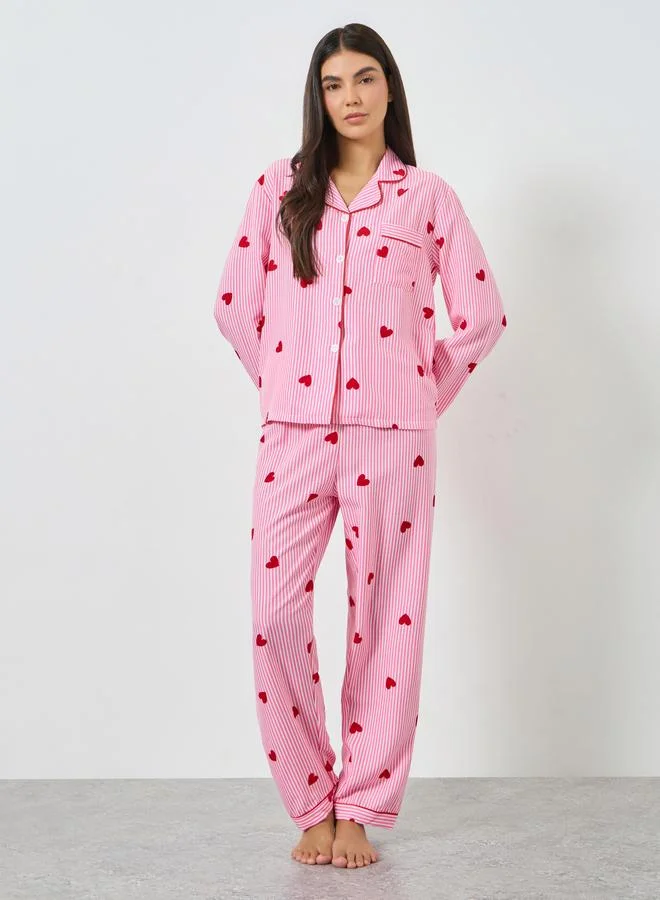 تايك تو طقم بيجاما من قميص مخطط بطبعة قلب