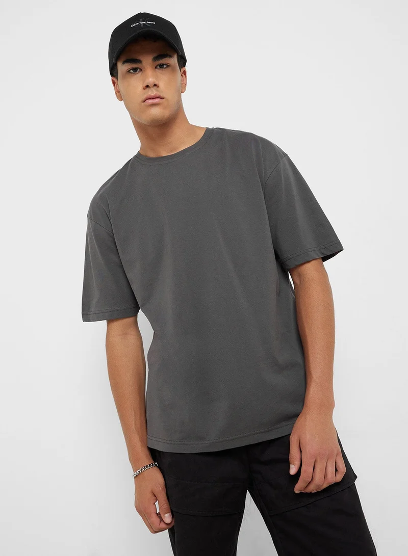 Seventy Five Oversized Graphic T-Shirt