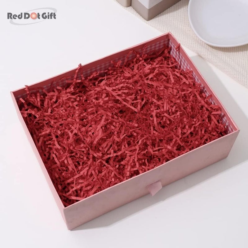 ريد دوت جيفت REDDOTGIFT® 50 غرام ورق مقطع بشكل مجعد حشو ممزق صديق للبيئة - لتغليف الهدايا وملء السلة (أحمر، 50 غرام) - Image 4