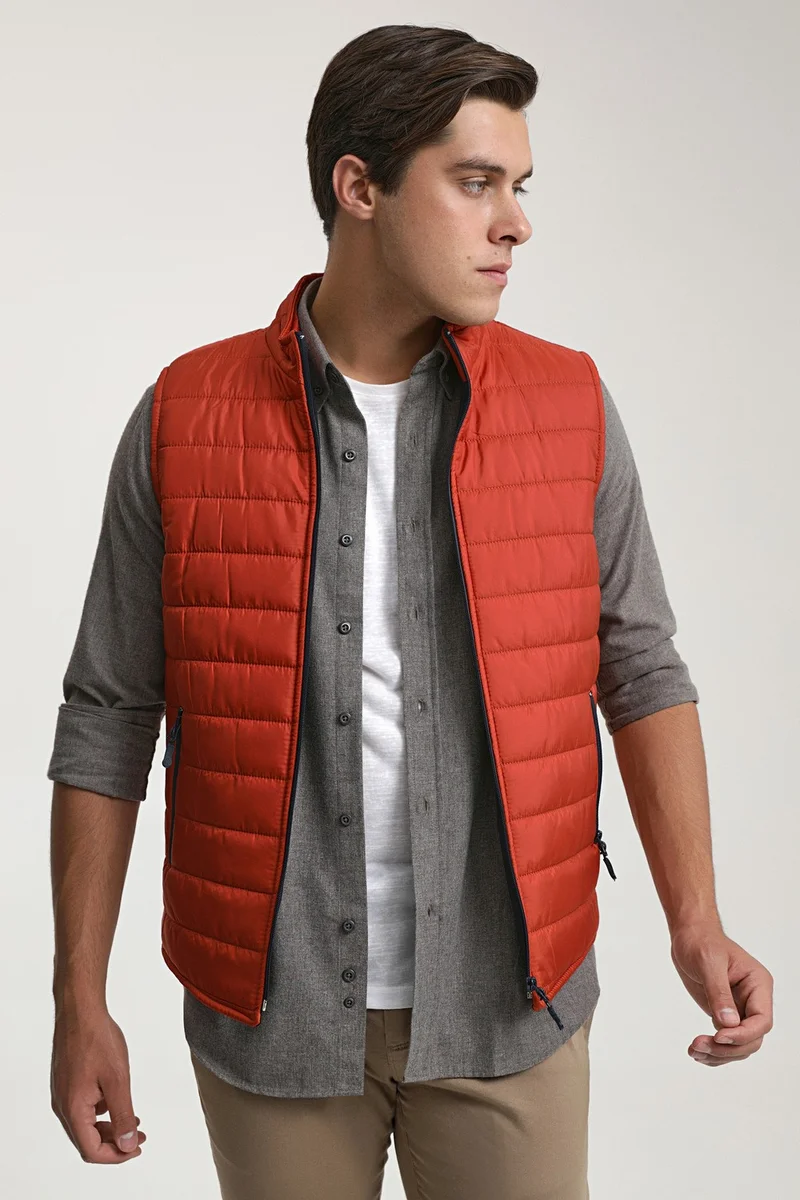 دي أس دامات Regular Fit Brick Red Stand Collar Fiber Filled Seasonal Zippered Vest Coat 7HF07ORT42611