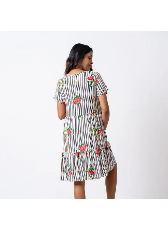 Aadaraya Aadaraya All-Over Floral Print Maternity Sleepshirt with Short Sleeves