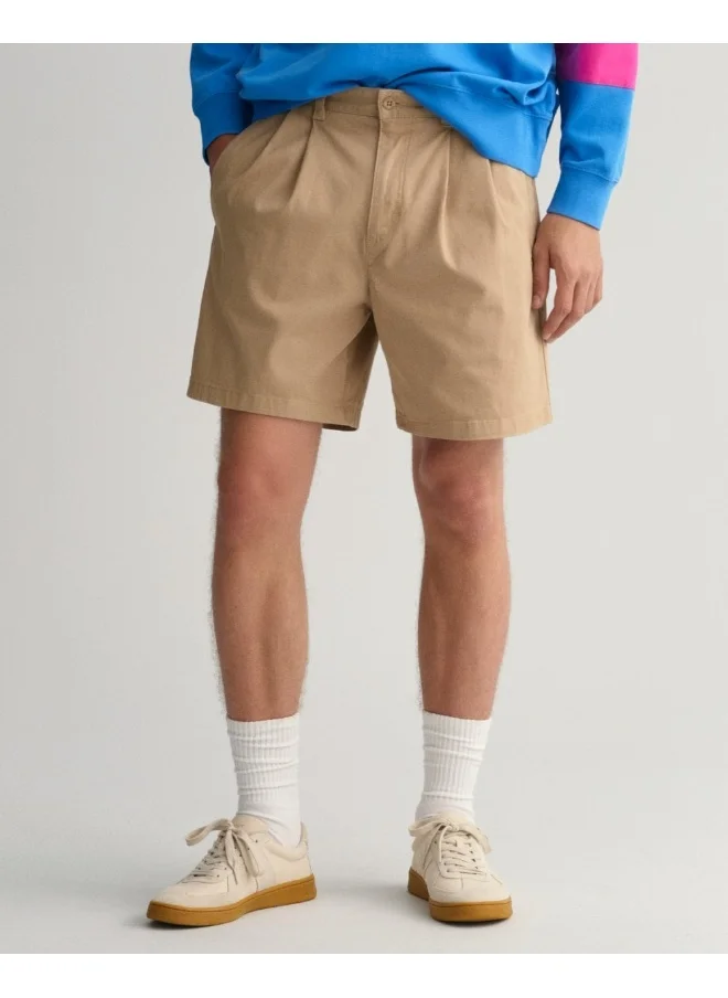 غانت Gant Relaxed Fit Pleated Shorts