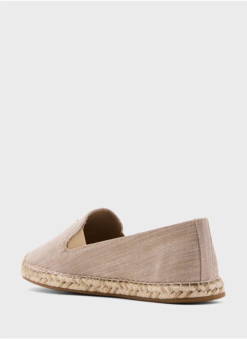 تومي هيلفيغر CHAMBRAY ESPADRILLE