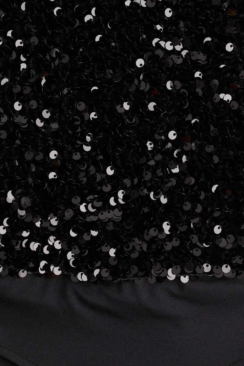 اتش اند ام بودي ثونغ مزين بالترتر