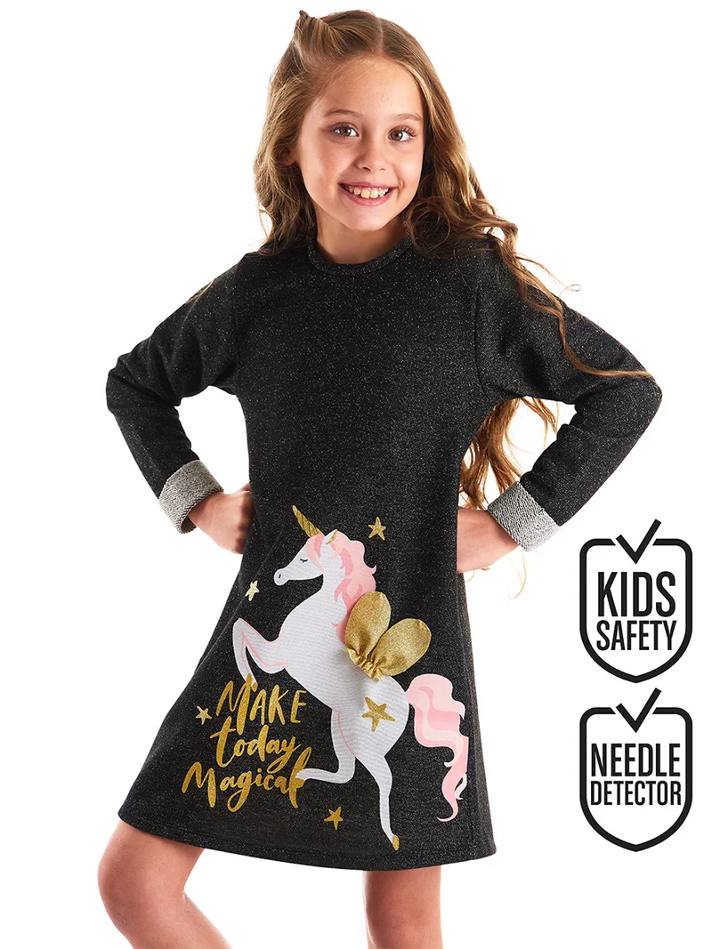 ج&مشب فستان بناتي بأجنحة وحيد القرن