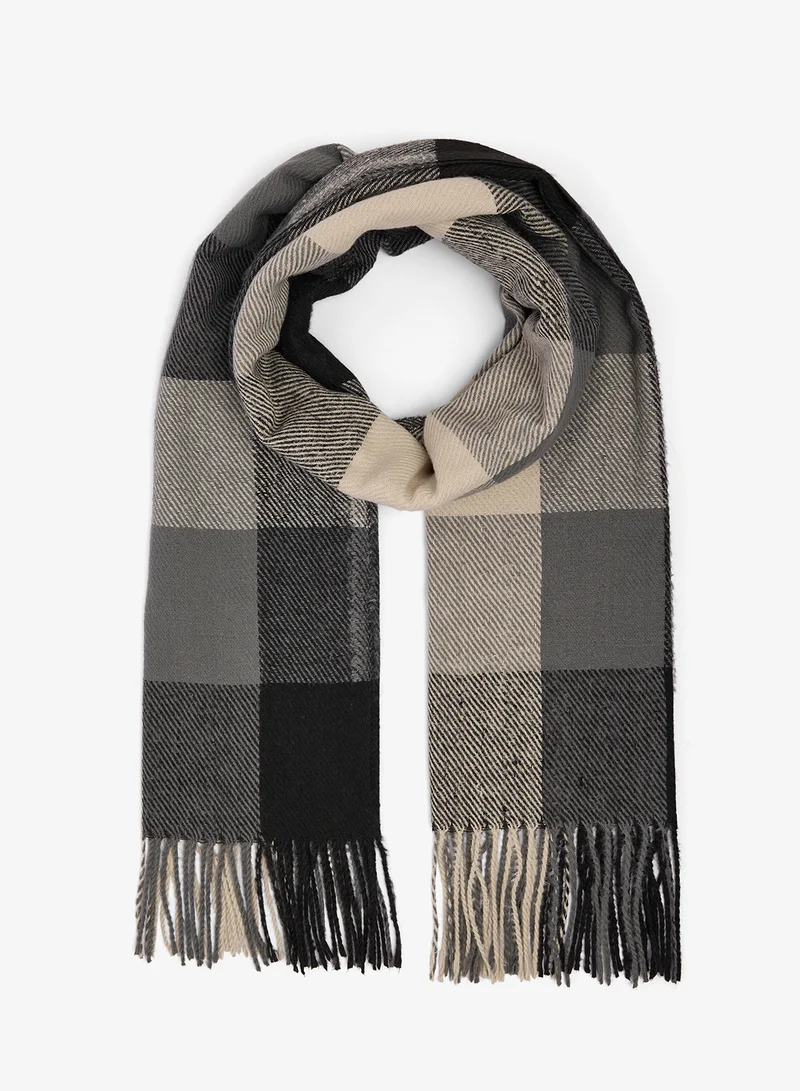 ايلا Classic Checkered Tassel Scarf