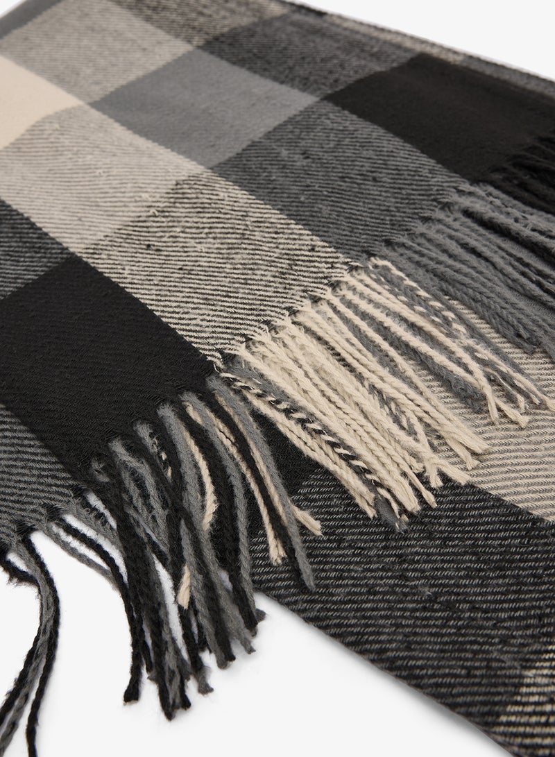 ELLA Classic Checkered Tassel Scarf - Image 2