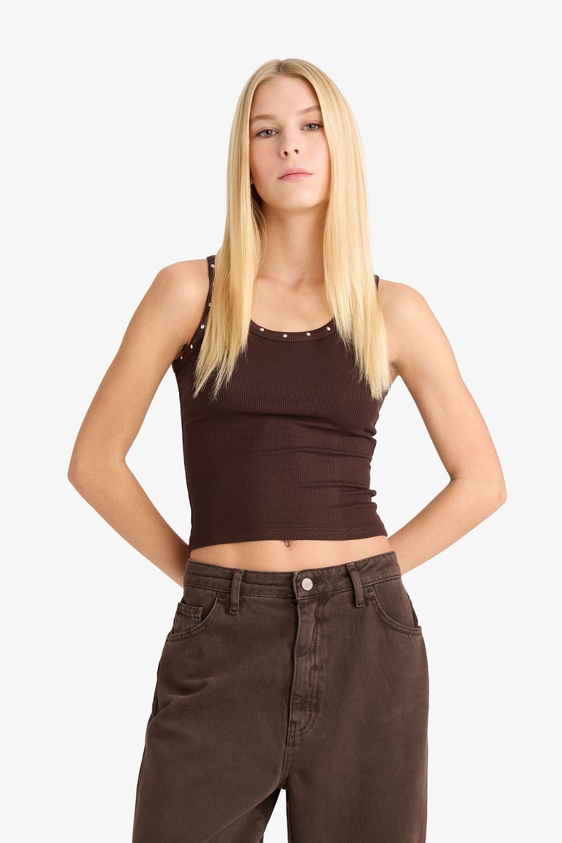 ديفاكتو تانك توب مضلع سليم فيت بياقة مربعة مخصر - Image 3