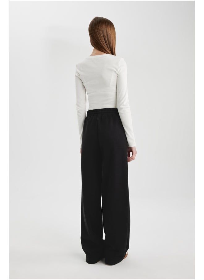 DeFacto - Woman Straight Fit Knitted Trousers - Image 1