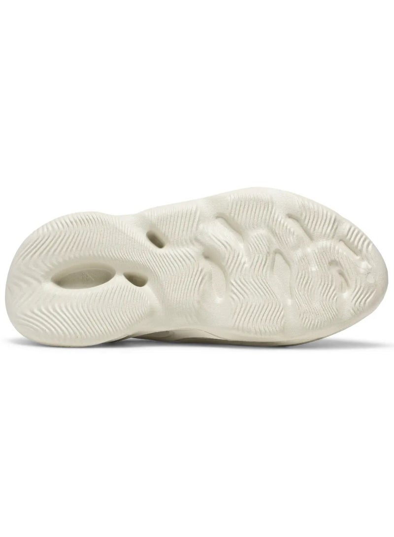 yeezy Yeezy Foam Runner Ararat  - Image 4