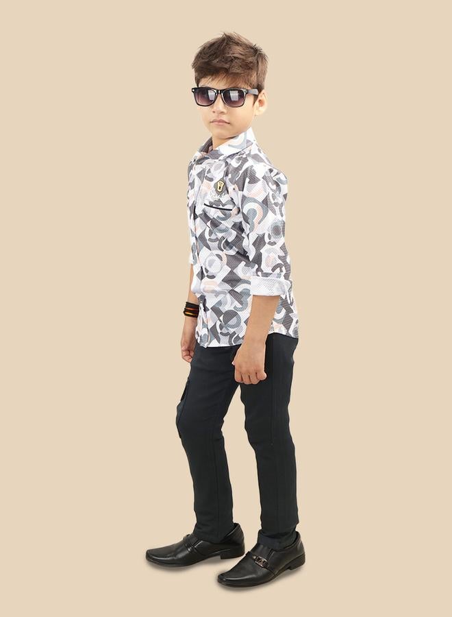 تي اس تريندس طقم قميص وبنطلون مطبوع بأزرار من تي إس تريندز - Image 3