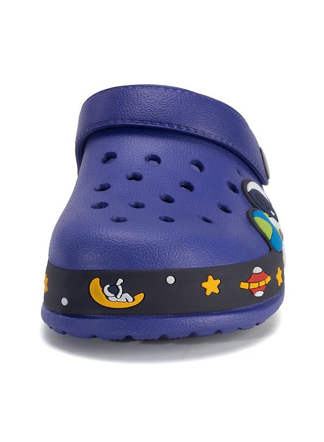 XPKWS Kids Clogs Boys Girls Garden Shoes Cartoon Slide Beach Slippers Quick Dry, Navy, 7 Wide Toddler - Image 5