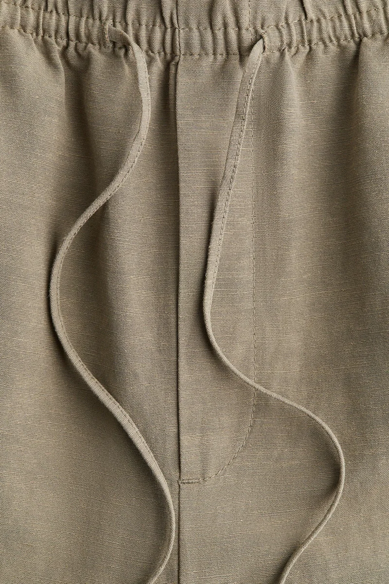 H&M Khaki green Medium Dusty Linen-blend drawstring trousers for Women | Best Price UAE