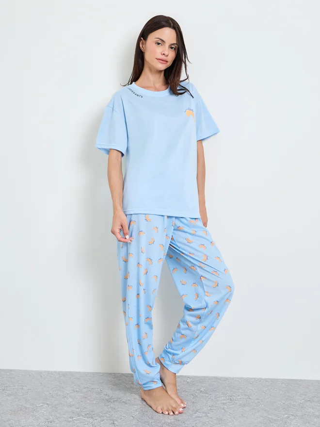 Styli Styli Blue Croissant Bow Graphic T-Shirt and Cuffed Pyjama Set