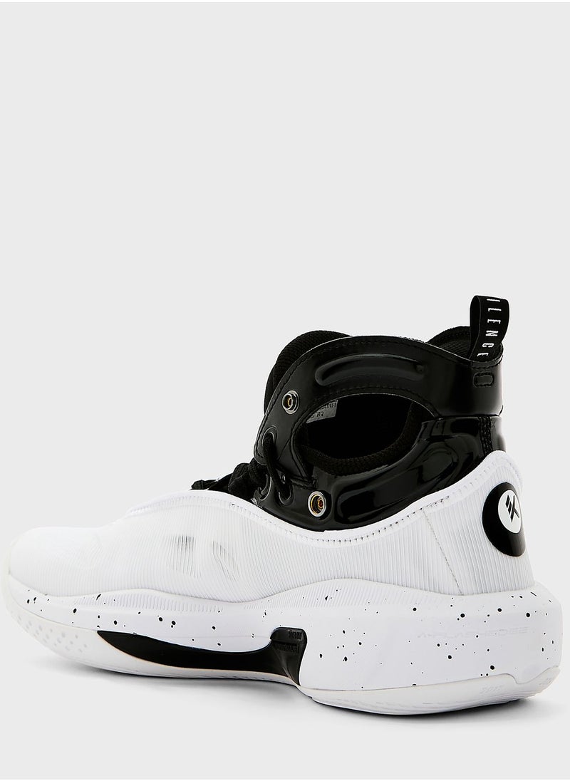 ANTA - Klay Thompson Basketball Shoes - Image 1