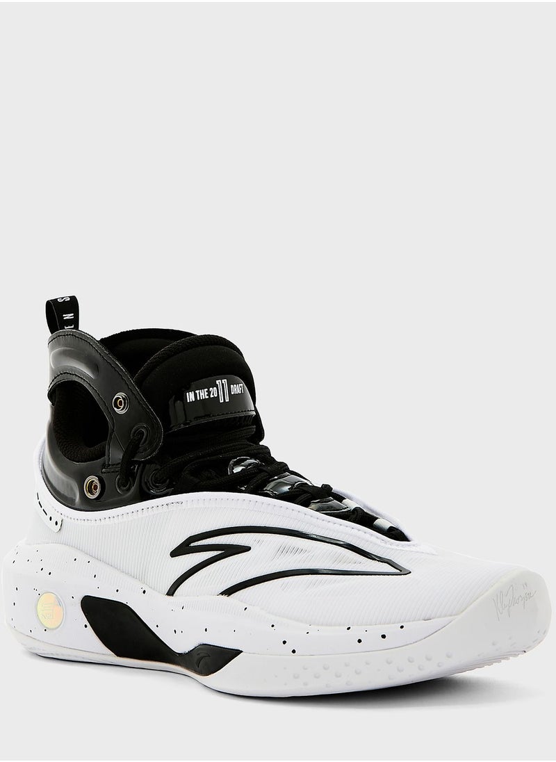 ANTA - Klay Thompson Basketball Shoes - Image 1