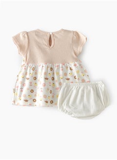 Elegant Kids Tiny Explorer's Gear: Girls' Breezy Tee & Diaper Cover Set Playful Style & Comfy Changes  - Image 2