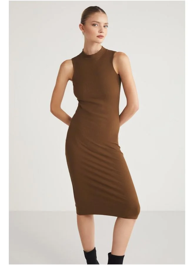 GRIMELANGE Grimelange Panni Women's Crew Neck Sleeveless Slim Fit Midi Brown Dress
