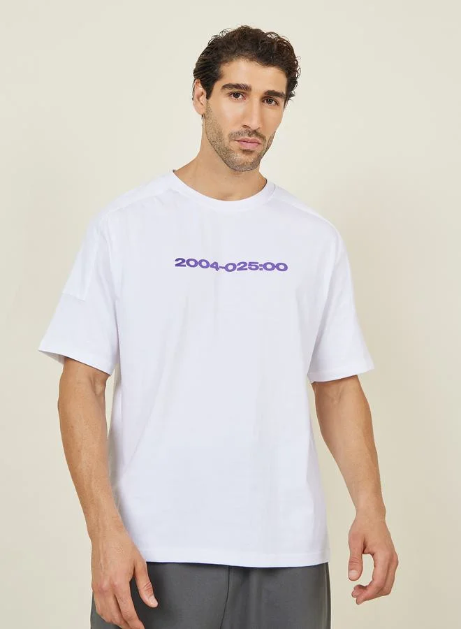 ستايلي Oversized Numeric Front and Back Print Compact Jersey T-shirt with Shoulder Panel Detail