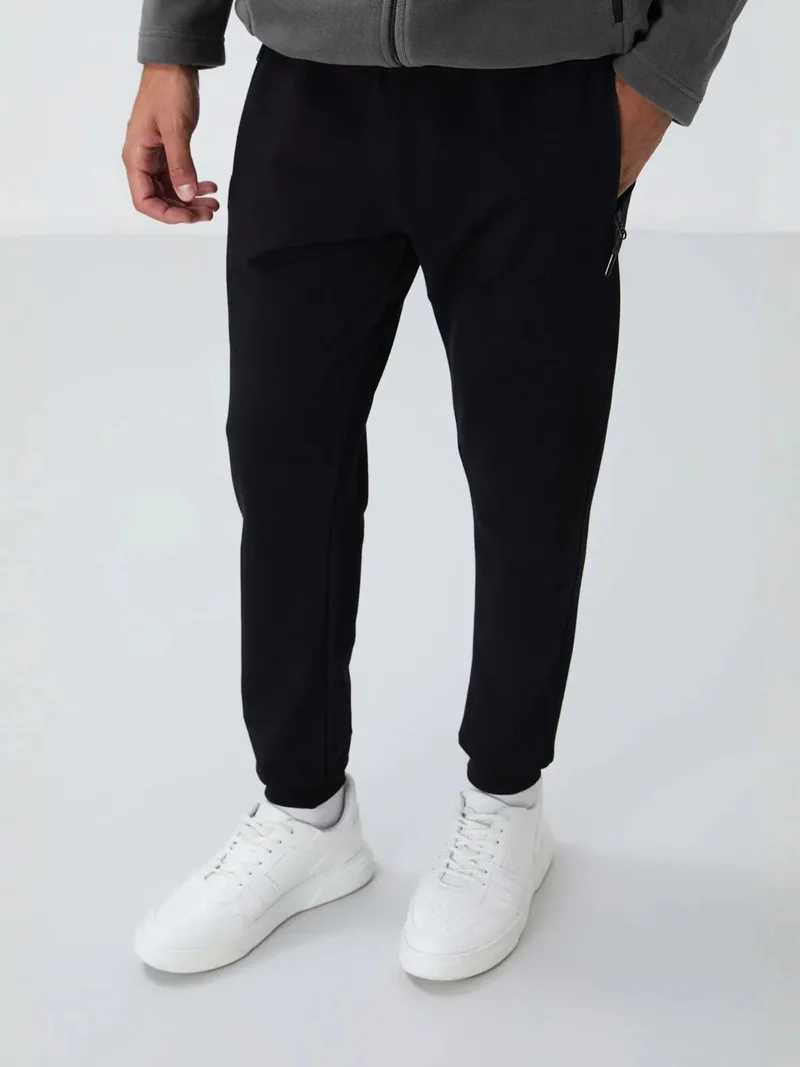 تومي لايف TOMMY Men's Jogger Sweatpants With Zip Pocket
