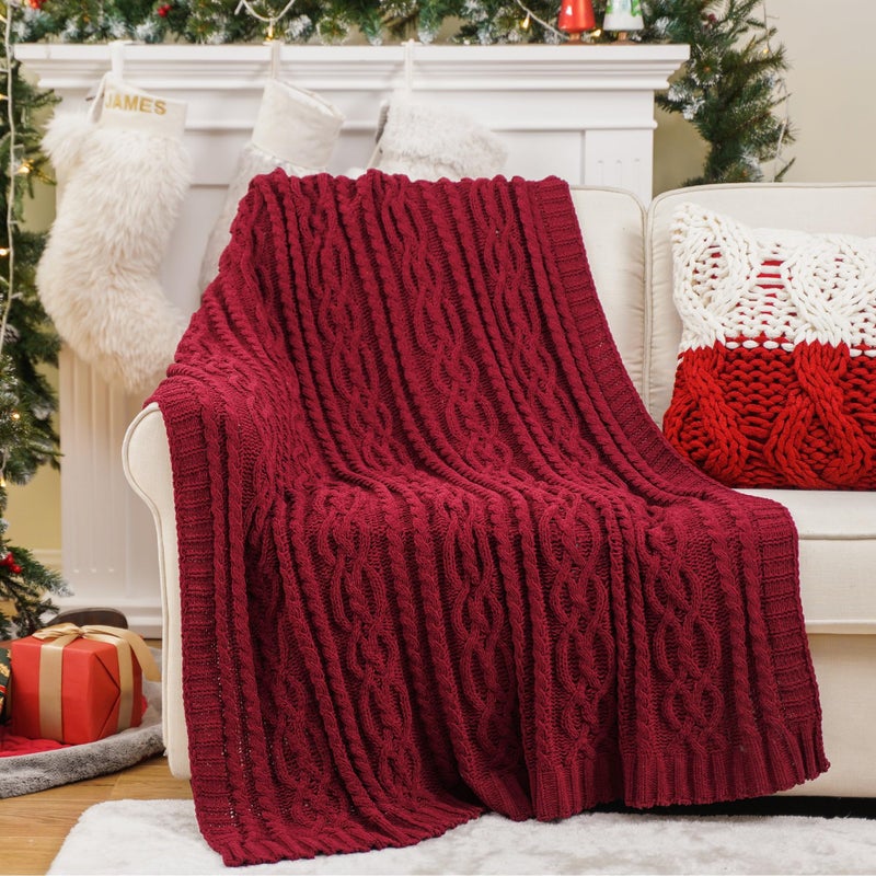 BATTILO HOME بطانية باتيلو عيد الميلاد باللون الأحمر الداكن للكنبة، السرير، الأريكة، 51"x67"، بطانيات محبوكة من الشنيلا، بطانية هدية، بطانية دافئة مريحة مزخرفة للغرفة المعيشية. - Image 3