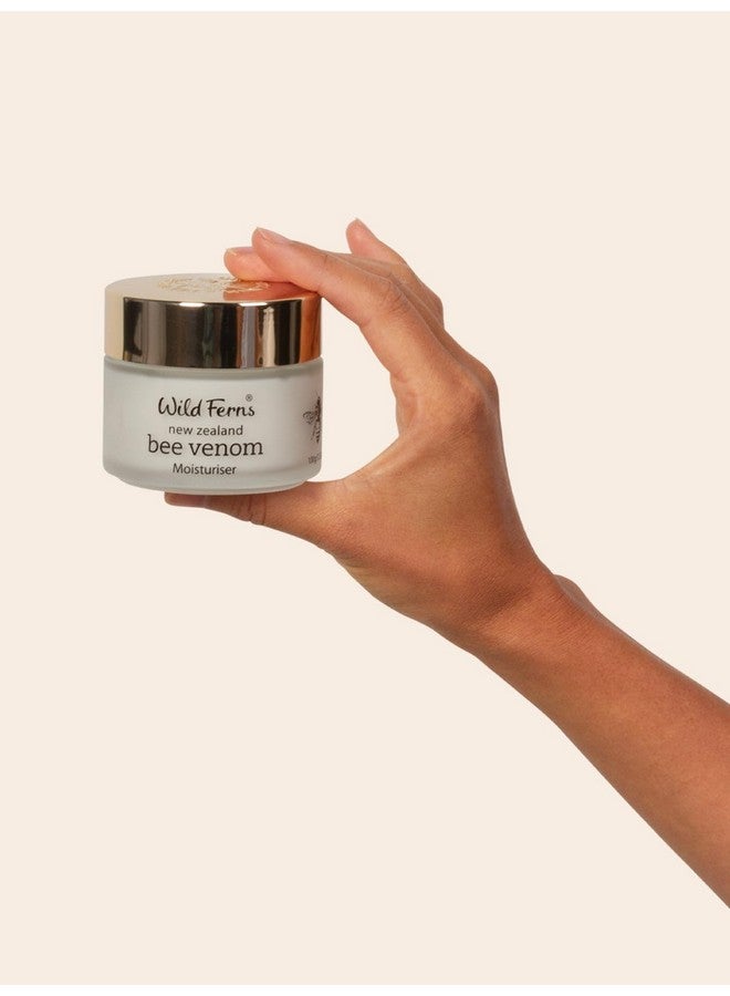 وايلد فيرنز مرطب سم النحل النيوزيلندي مع عسل مانوكا 80+، طبيعي بنسبة 99%، 100 جرام - Image 2